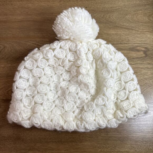 Vintage White Hand Crocheted Winter Beanie Pom & Scarf Set Fringe Made in Japan - Picture 6 of 12
